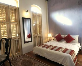 Spices Hotel - George Town - Bedroom