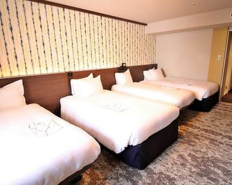 فندق ريتشموند كوتشي - كوشي - شرفة