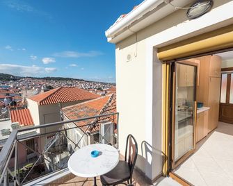 Mytilene Central Home 3 - Mytilène - Balcon