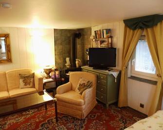 Villa Bomberg - אייזנאך - סלון