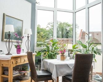 Hotel Brunnenhof - Hanau - Sală de mese