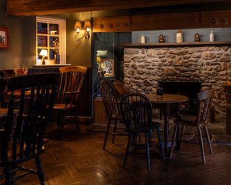 The Slow & Easy - Lostock Gralam - Bar