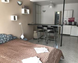 Hollik Apartmanház - Balatonfüred - Schlafzimmer