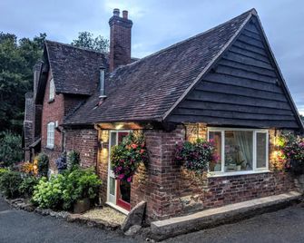 Worralls Grove Guest Farm House - Bewdley - Κτίριο