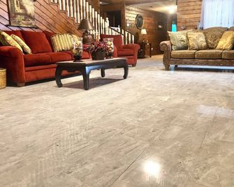 Cozy Country Home 3BR 3BA, 3200 sq. ft. will make your stay truly unforgettable! - Lufkin - Lobby