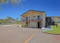 Colonial Palms Motel & Cabins (Adults Only) - Ulladulla - Bâtiment