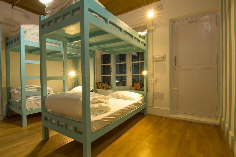 Himalayan Bunker - לה - חדר שינה