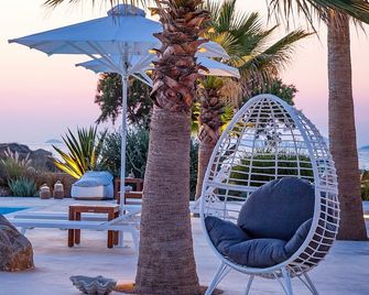 White Pearls Luxury Suites - Adults Only - Kos