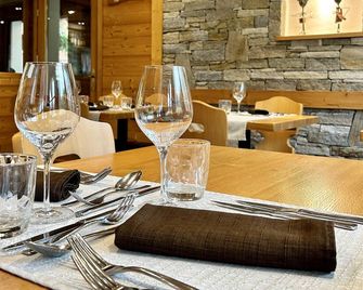 Hameau des Prodains - Hôtel - Morzine - Ravintola
