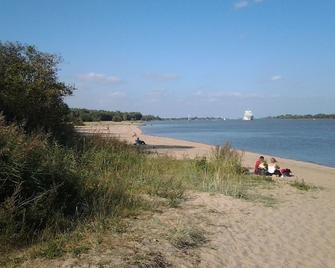 Apartments in the farmhouse river near Bremen / Oldenburg - Berne - Strand