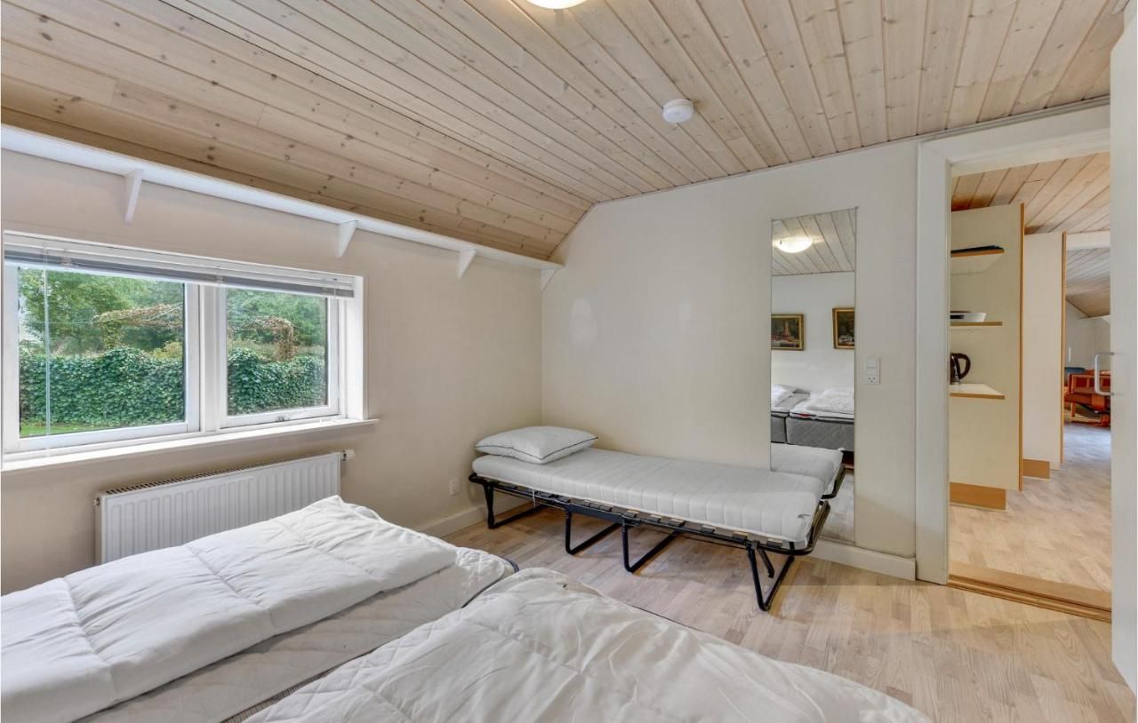 Nice Home In Spjald With 6 Bedrooms – Videbæk