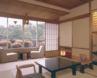 Yuzankaku - Kaga - Matsal