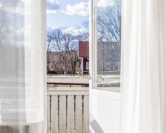 Well-Located Apartment in Central Kopparberg - Kopparberg - Balcón