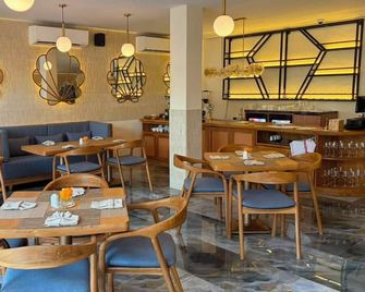 The Sand Suites & Villas - South Kuta - Restaurang