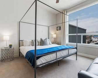 Lux Apt. Top Floor New Kingbed, Free Prk - Salt Lake City - Bedroom