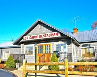 Cabin #1, Kentucky Lake, Nashville , Birdsong Marina, Paris Landing, Memphis - Camden - Building