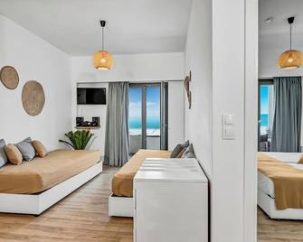 Sunset Beach Hotel - Kokkini Hani - Living room