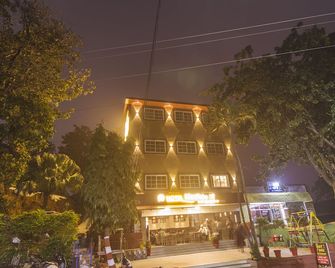 Hotel Meghdoot - Pachmarhi - Gebäude