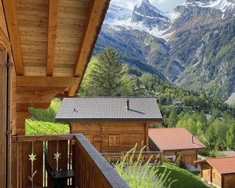 Chalet - Calm, comfort and splendid view - Chamoson - Balcon