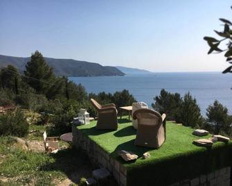 La Collina sul Mare - Campo nell'Elba