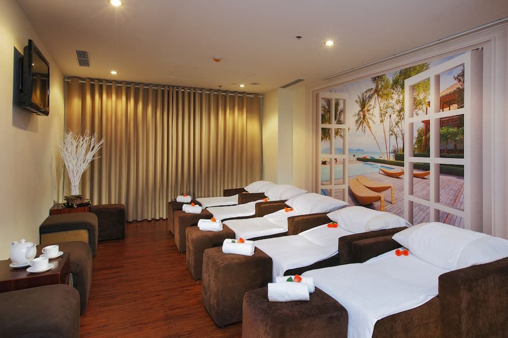 Aristo Saigon Hotel thumbnail 3