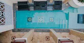 Casa Sanchez Boutique Hotel - ซันโตโดมิงโก - สระว่ายน้ำ