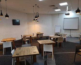 弗洛丹佩奇酒店 - Pecs/佩奇 - 餐廳