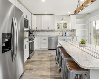 Lincoln Luxury - Escanaba - Keuken