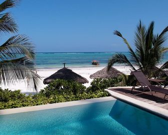 Sunshine Azure Zanzibar Beach Hotel - Zanzibar