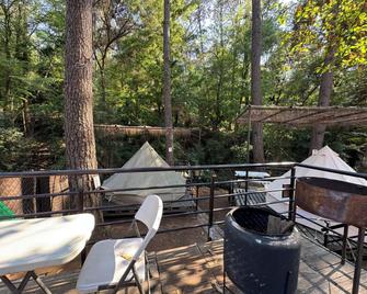 Glamping Rio Valle de Bravo - Valle de Bravo - Balcón