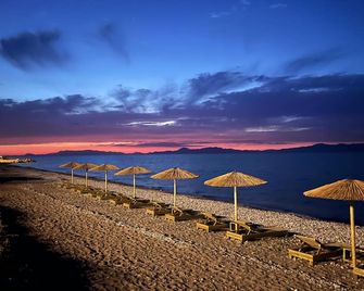 Ixia Dream - Adults Only - Ialysos - Beach