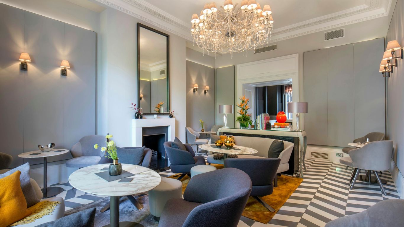 Eccleston Square Hotel