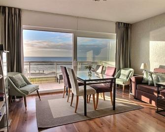 Annonce Professionnelle, Appartement Face mer Pour 4 Personnes, au Premier Étage Avec Ascenseur - Hardelot-Plage - Salle à manger