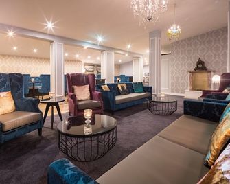 Hotel Rex - Bad Wiessee - Salónek