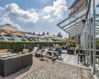 Courtyard by Marriott Linz - Linz - Patio