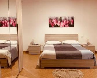La Tenuta Michele - Naples - Bedroom