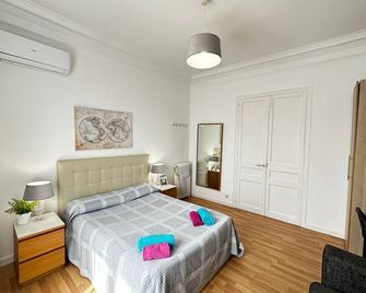 Rooms Tetuan - Bác-xê-lô-na - Phòng ngủ