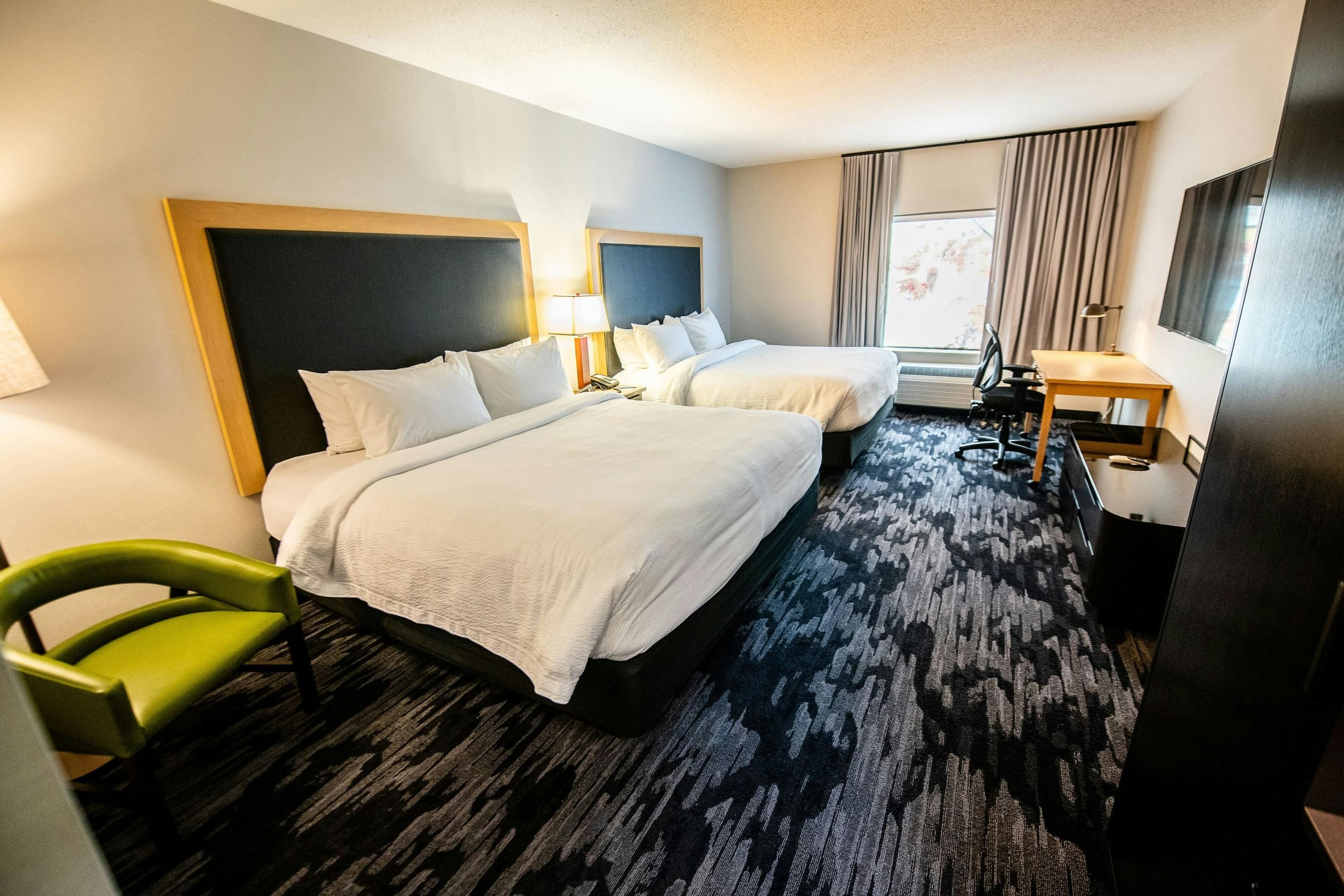 Fairfield by Marriott Inn & Suites Washington Casino Area - Washington - Schlafzimmer