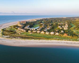 Lake Village 22 by Wild Dunes, in Resort Core - Isle of Palms - Beach