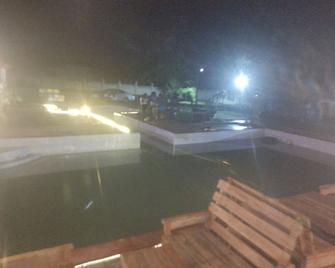 Jalupon Health Resort - Ijoko - Piscina