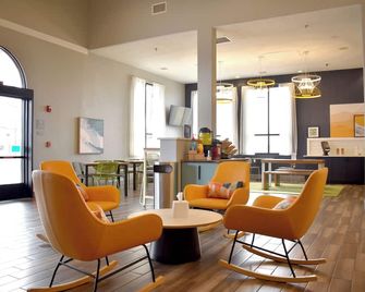 Spark by Hilton Albuquerque North I-25 - Albuquerque - Lounge