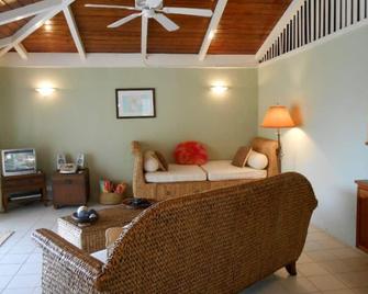 Beautiful Caribbean Sea View Villa - Old Towne - Sala de estar
