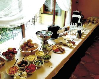 Zajazd Pod Skala - Jasło - Buffet