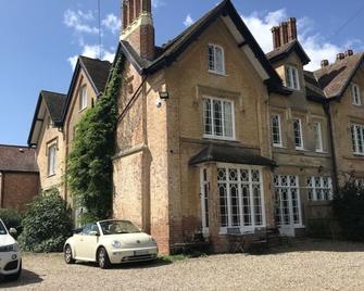 Victoria Spa Lodge - Stratford-upon-Avon - Edificio