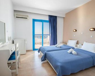Castelia Bay Hotel - Lakki - Habitación
