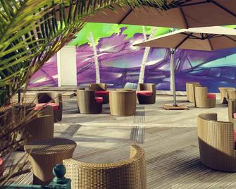 Mercure Quimper Centre - Quimper - Patio