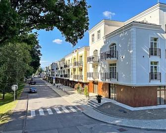 Novera Apartments - Donizetti C - Turčianske Teplice - Building