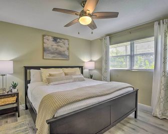 Cozy Sarasota Retreat - 3 Blocks to the Coast! - Sarasota - Habitación