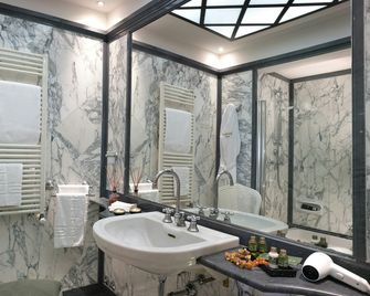 Palace Hotel - Viareggio - Bad