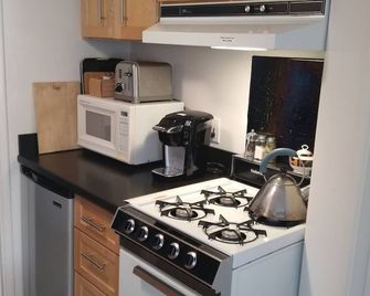 Private, Comfortable, Hillsdale Apartment - بورتلاند (اوريغون) - مطبخ